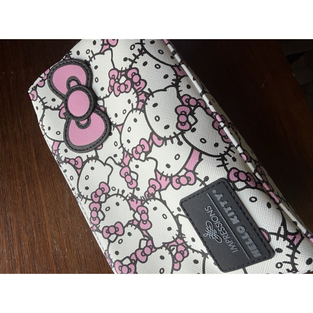 HELLO KITTY Impressions Vanity Cosmetic Pouch NWT White With Bows - Picture 10 of 10